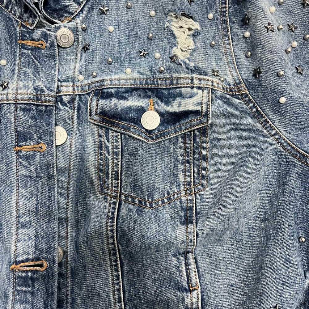 Gunmetal Star and Pearl Studded Denim Jacket 2x Boutique - Picture 13 of 16
